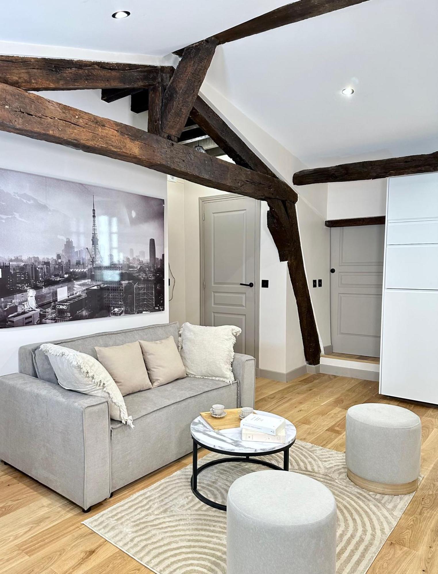 Le Marais' Finest Luxurious Apartment ปารีส ภายนอก รูปภาพ